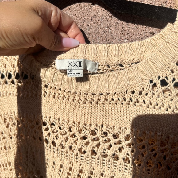 Women’s casual summer fun tops crochet HM size SP, stripe M tie top, LS crop top - Picture 2 of 15